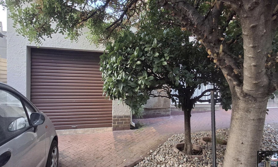 3 Bedroom Property for Sale in Generaal De Wet Free State